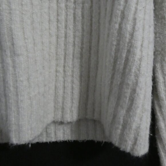 CLOCKHOUSE | UK size 12 | Cream Knit Turtleneck Sweater - Picture 8 of 16